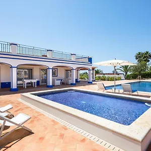Villa Shantivillas Malhao, Azinhal e Amendoeira
